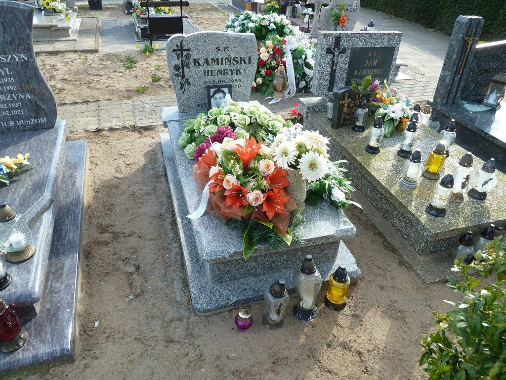 Mieczysław Kamiński 1951 Trzebiatów - Grobonet - Wyszukiwarka osób pochowanych