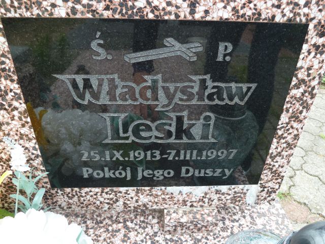 Grób Władysław Leski