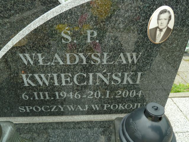 Grób Władysław Kwieciński