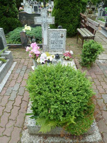 Kazimierz Bieńczak 1914 Trzebiatów - Grobonet - Wyszukiwarka osób pochowanych