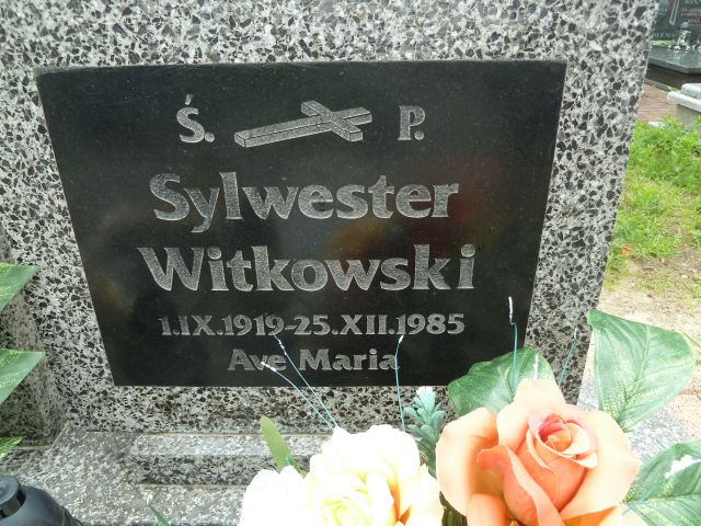 Sylwester Witkowski 1919 Trzebiatów - Grobonet - Wyszukiwarka osób pochowanych